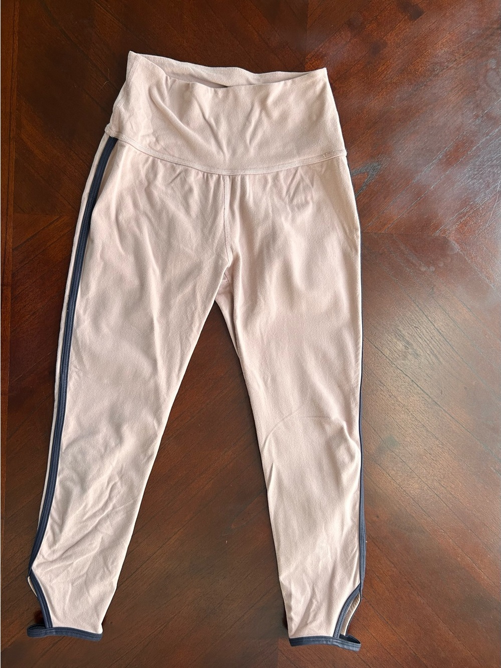 Beyond Yoga Light Pink Leggings with Side Stripes size M